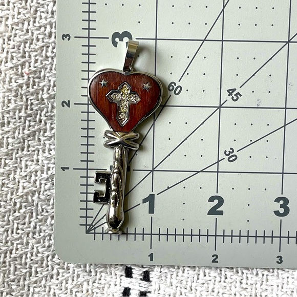 BLUE STEEL | Star Cross Key Stainless Steel Wood Inlay CZ Heart Key Pendant - Picture 5 of 10